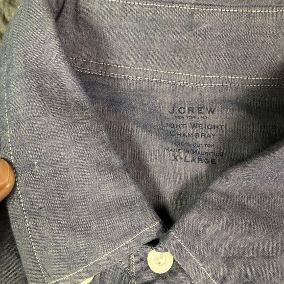 J Crew Shirt Mens XL Blue Lightweight Chambray Button Up Work Wear Pocket FLAWS - Picture 4 of 11